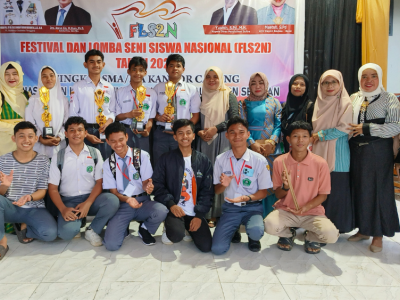 Meraih Empat Juara, Siswa MAN 1 Baubau Wakili Vokal Solo Put