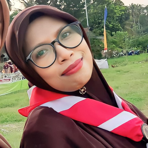 RISKA RAHIM, S.Pd